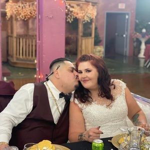 Meet your Posher, Traci